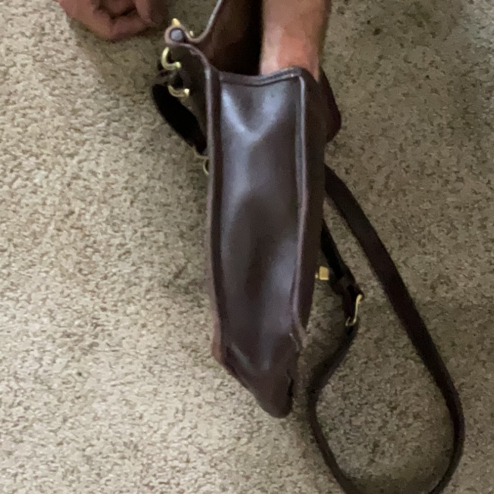 Classic Coach Brown Leather Men's Bag - Picture 6 of 6